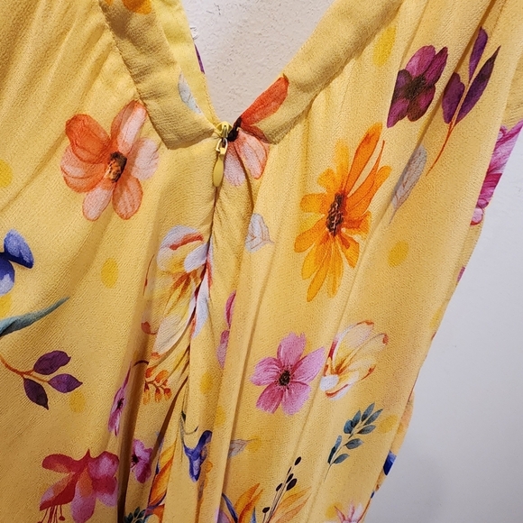 Floral Yellow Jumpsuit - Picture 12 of 12